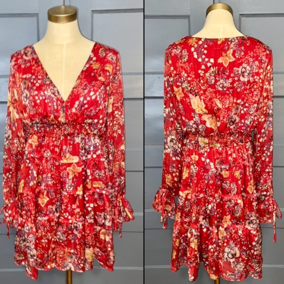 Free People Closer To The Heart Mini Dress Floral Tiered Bell Sleeve Boho 70s - Picture 3 of 5